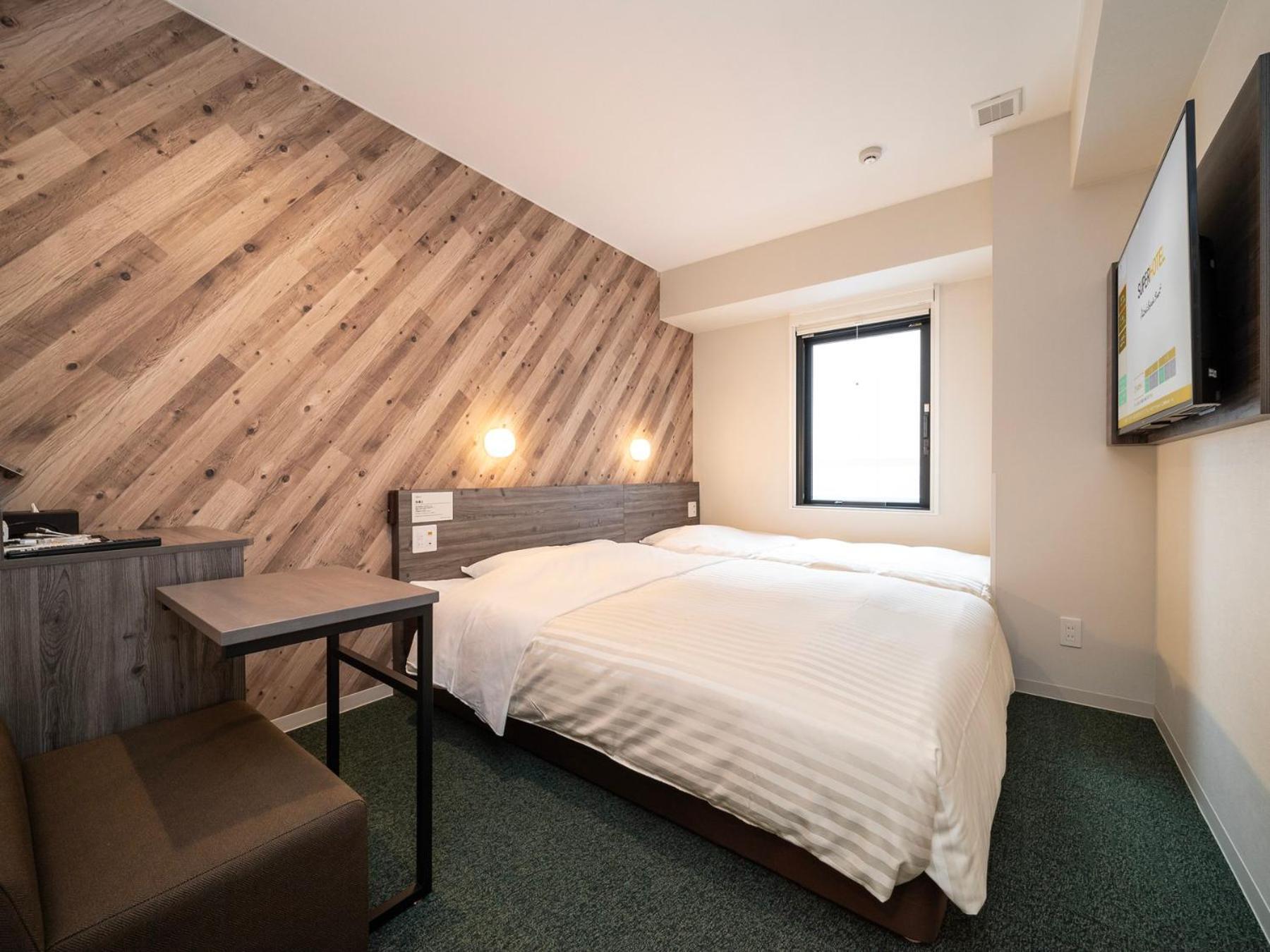 Super Hotel Kumamoto Ekimae Natural Hot Springs Ngoại thất bức ảnh