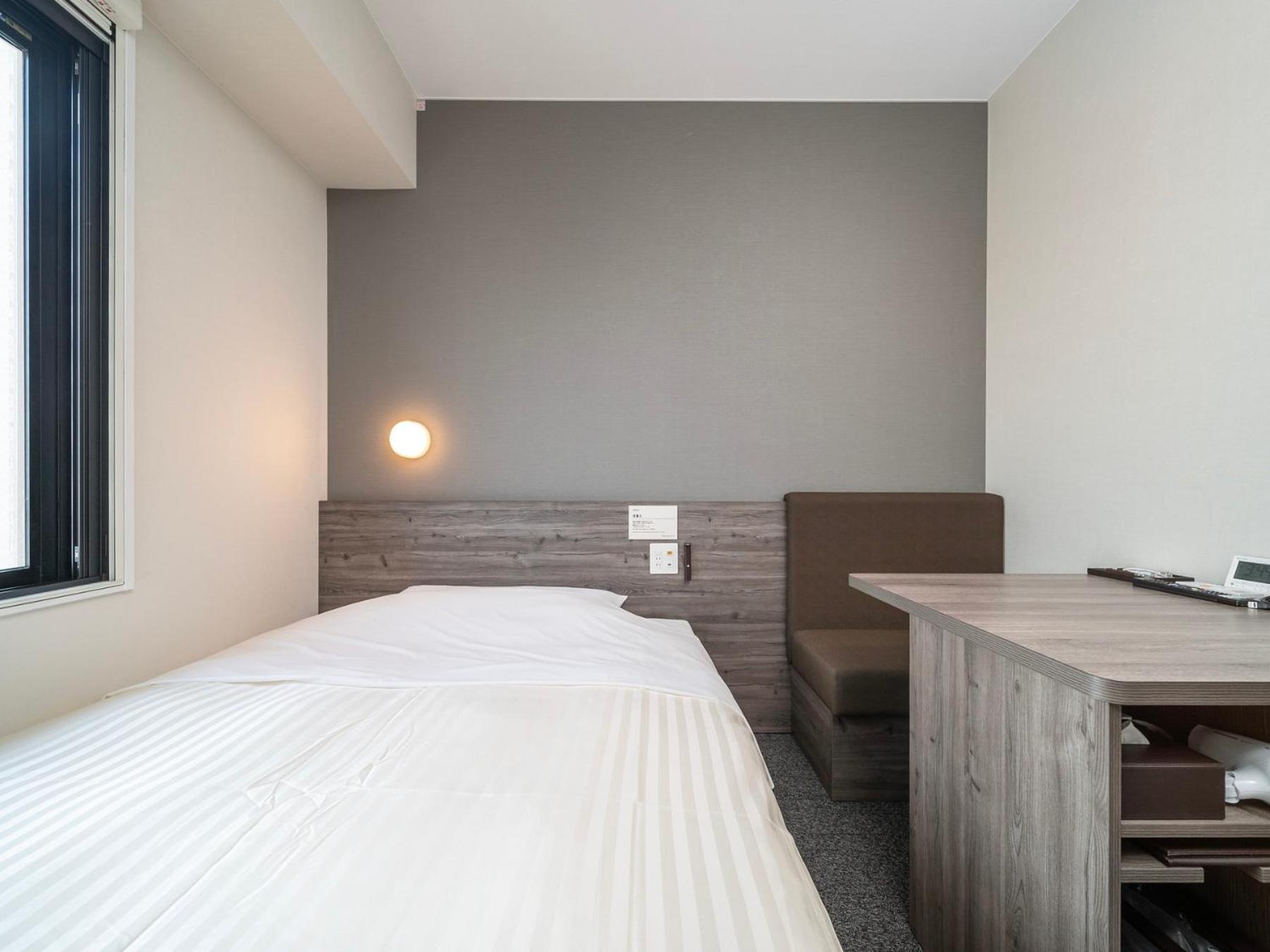 Super Hotel Kumamoto Ekimae Natural Hot Springs Ngoại thất bức ảnh
