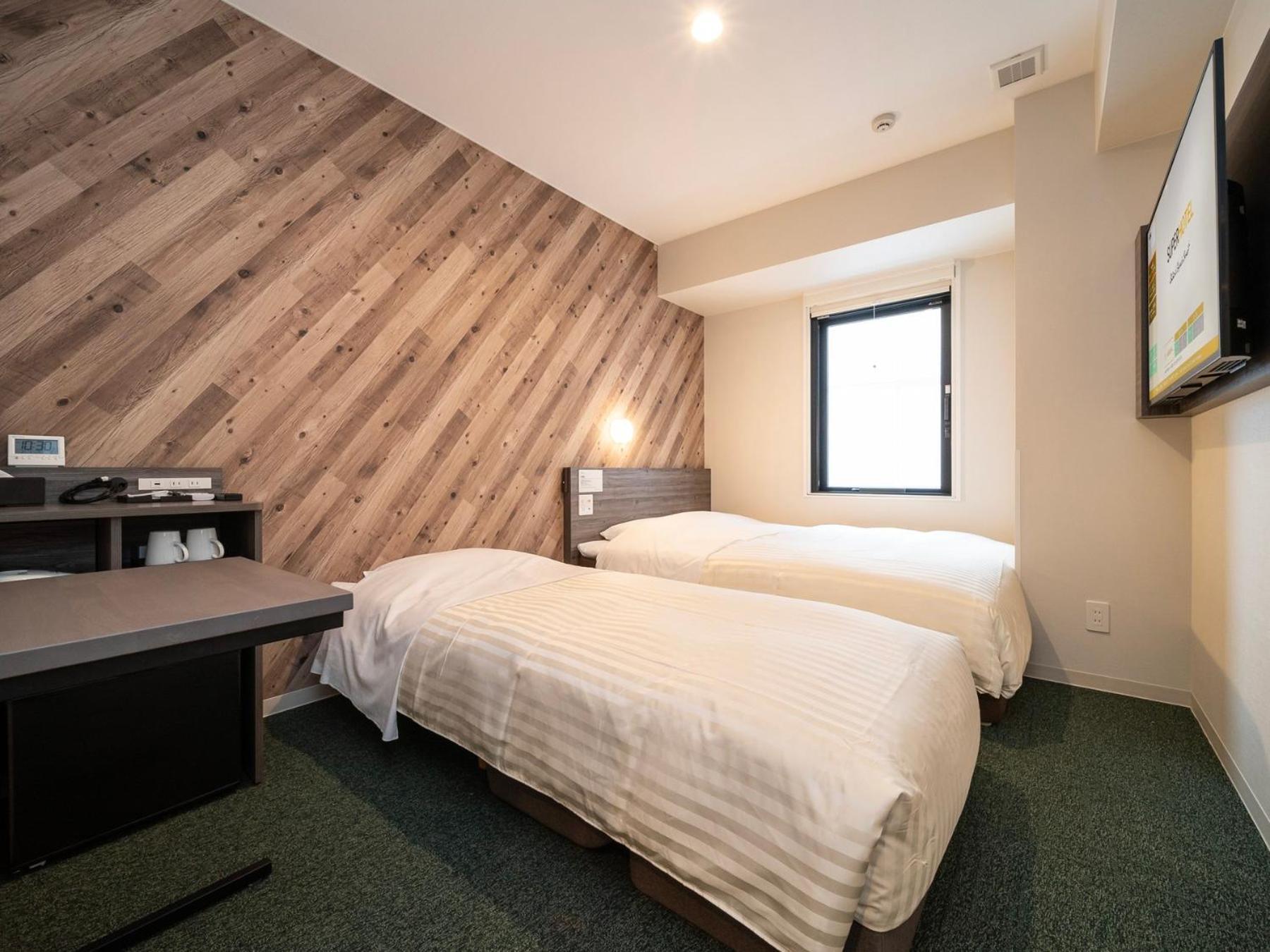 Super Hotel Kumamoto Ekimae Natural Hot Springs Ngoại thất bức ảnh