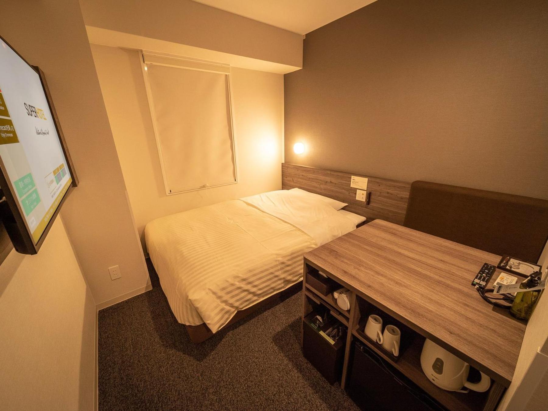 Super Hotel Kumamoto Ekimae Natural Hot Springs Ngoại thất bức ảnh