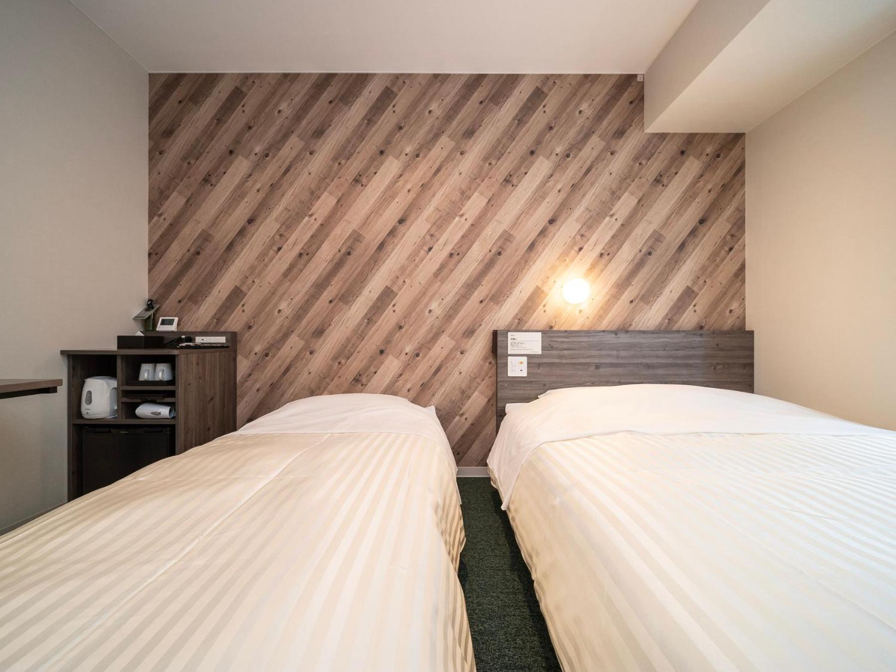 Super Hotel Kumamoto Ekimae Natural Hot Springs Ngoại thất bức ảnh